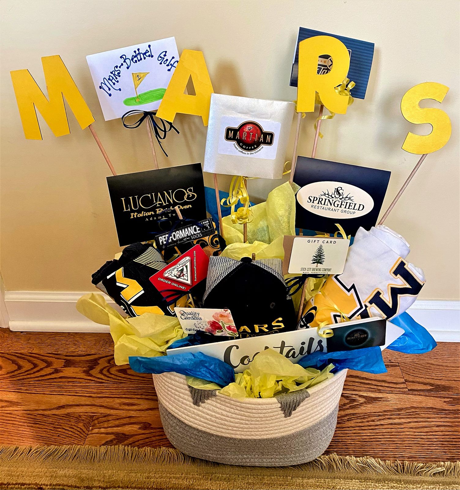 2021 golf outing auction basket: Mars themed basket