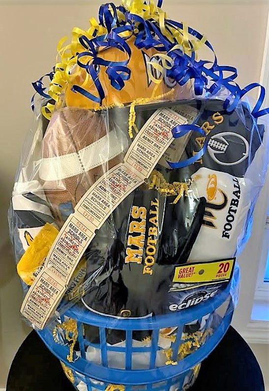 2021 golf outing auction basket: Mars Planets spirit basket